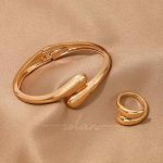 Spiral-Bangles-3-Xuping